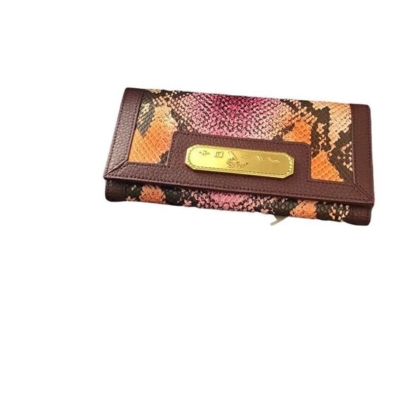 Kooba Bordeaux oh so soft patina leather & Sharrif secretarial wallet. - Picture 8 of 11